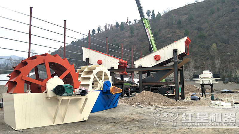 方案二配置現(xiàn)場：制砂機+洗砂機組合，費用70萬左右